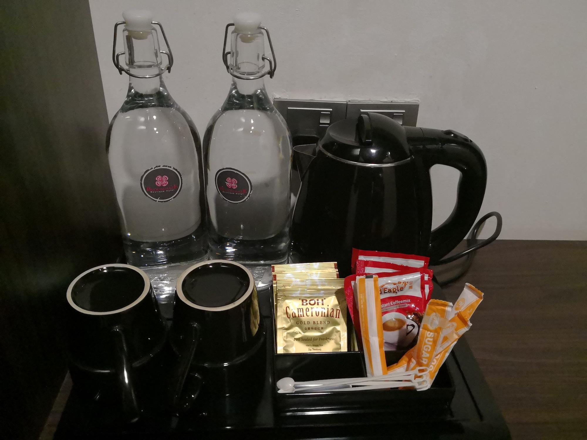 Bloommaze Boutique Hotel Puchong Buitenkant foto